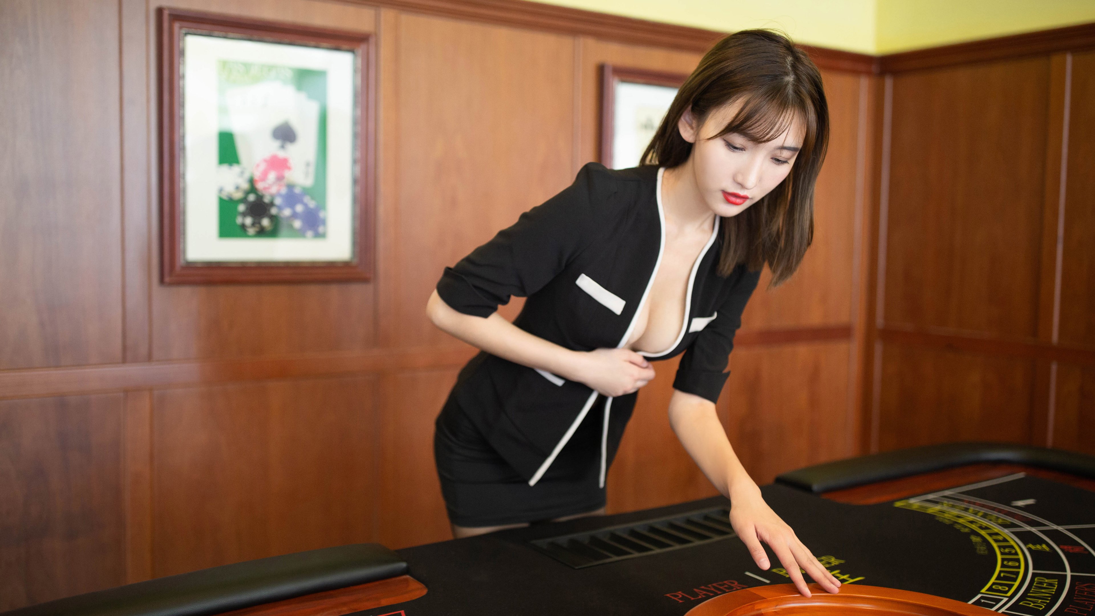 美国女足在巴黎奥运会上表现出色，赢得金牌，奥运会美国队女足