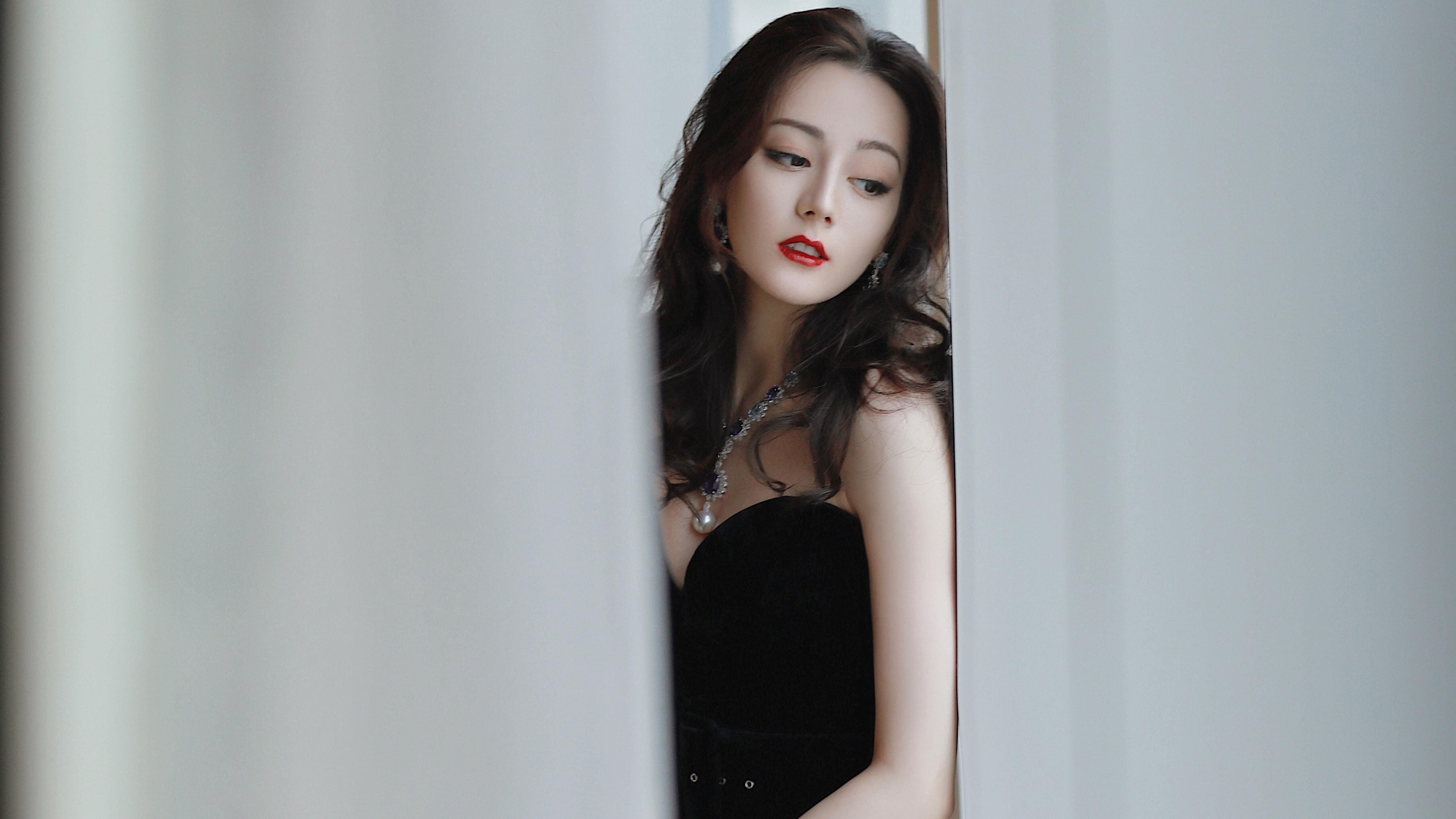 2025足球世俱杯官网-新加坡队赛制评析：赛制如何帮助提升球员心理素质与比赛稳定性