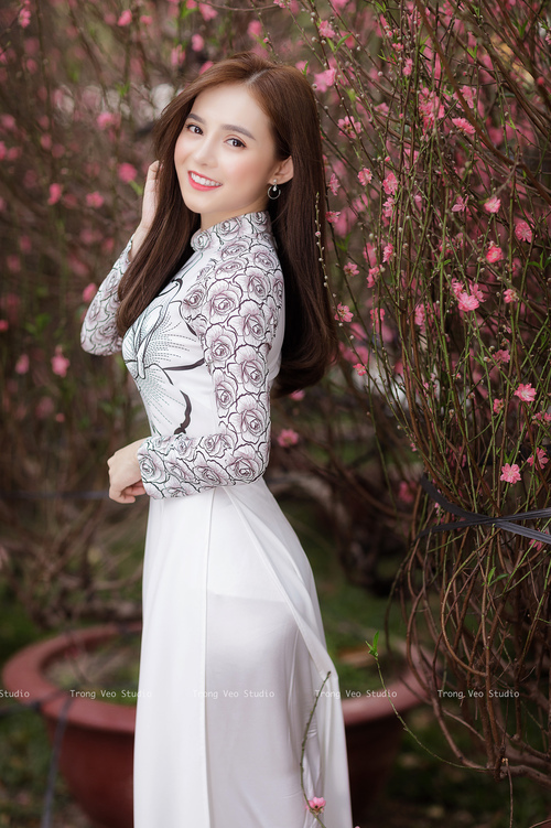混合双打赛制引爆热潮，观众期待精彩对决，混合双打决赛几局几胜
